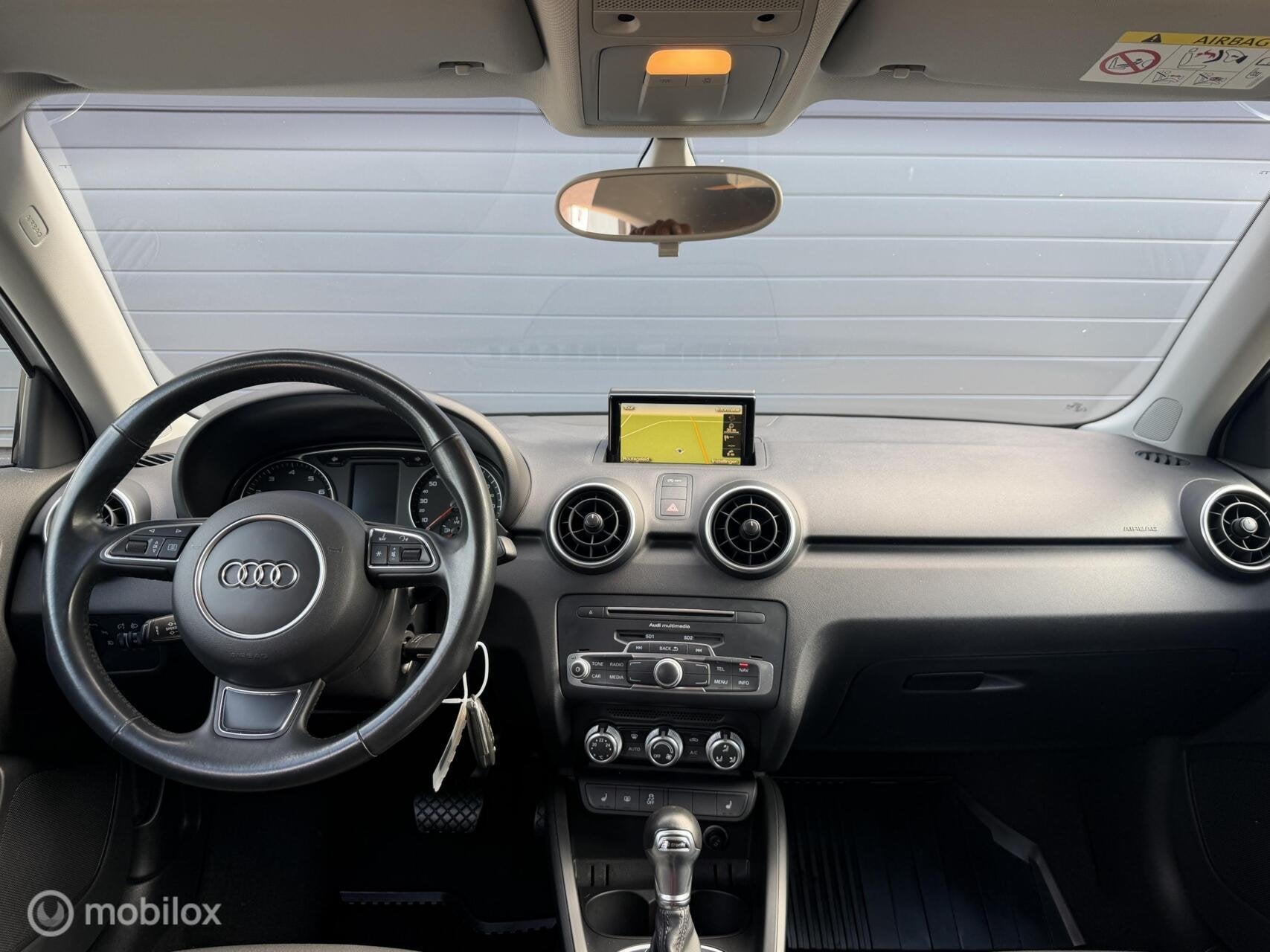 Audi A1 Sportback 1.0 TFSI S-Tronic Sport CLIMA*CRUISE*NAV*P, Auto's, Huisgarantie, Met garantie (alle), 4 stoelen, Bedrijf