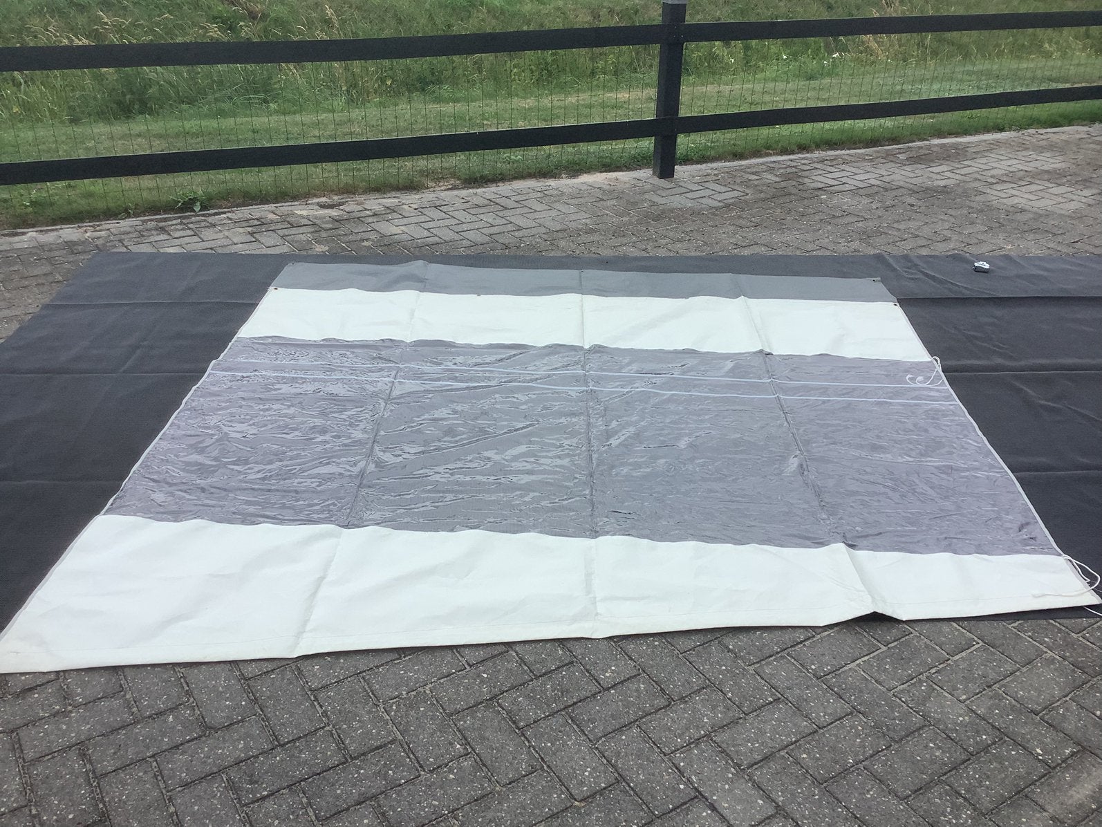 2 zijwanden voor de luifel maat M, Ophalen, Gebruikt