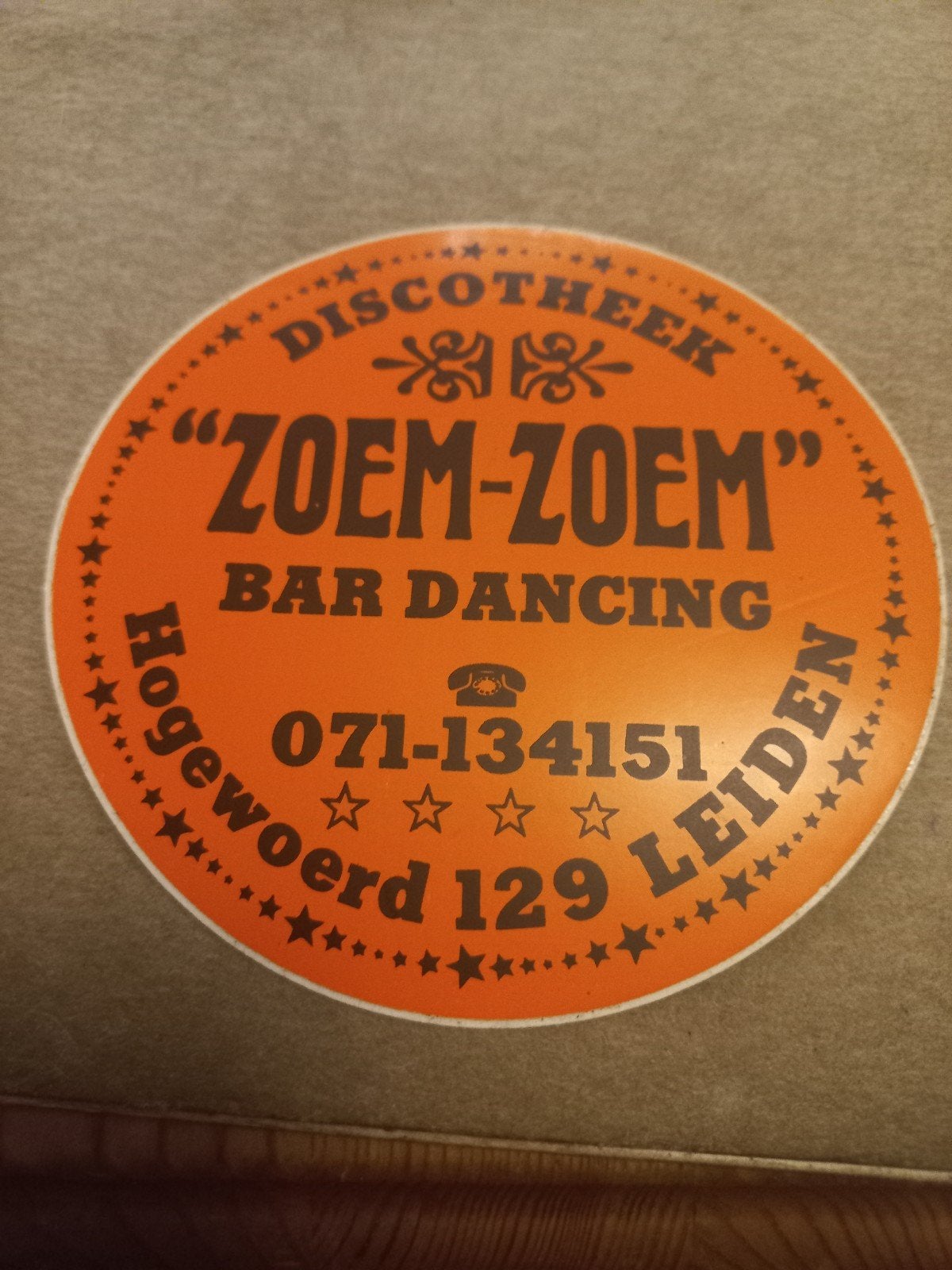 Vintage Discotheek "Zoem-Zoem" Bar Dancing, Verzamelen, Stickers, Gebruikt, Ophalen of Verzenden