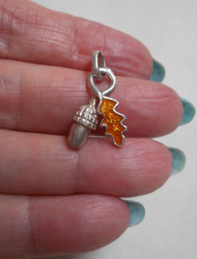 Zilveren vintage hanger eikenblad met eikel nr.1752, Verzenden, Zo goed als nieuw, Zilver, Zilver
