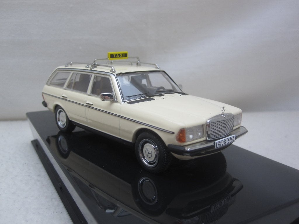 Mercedes-Benz s123 200T Station 1982 Taxi Duitsland 1:43 IXO, Ophalen of Verzenden, Nieuw, Auto, Overige merken