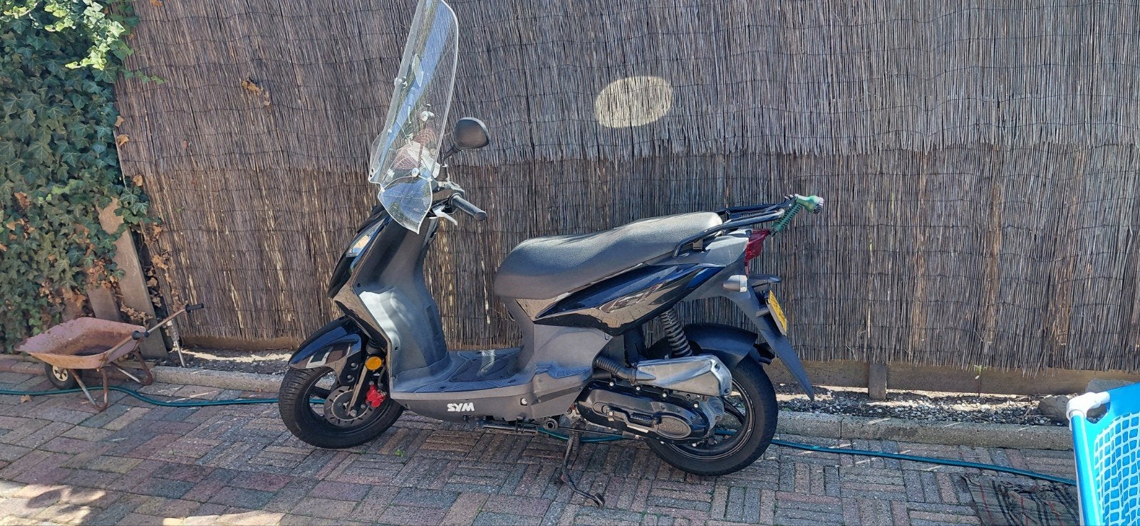 SYM Scooter - 2014 9xxxx km Zwart, Goed Onderhouden, Fietsen en Brommers, Snorfietsen en Snorscooters, Ophalen, Gebruikt, Benzine