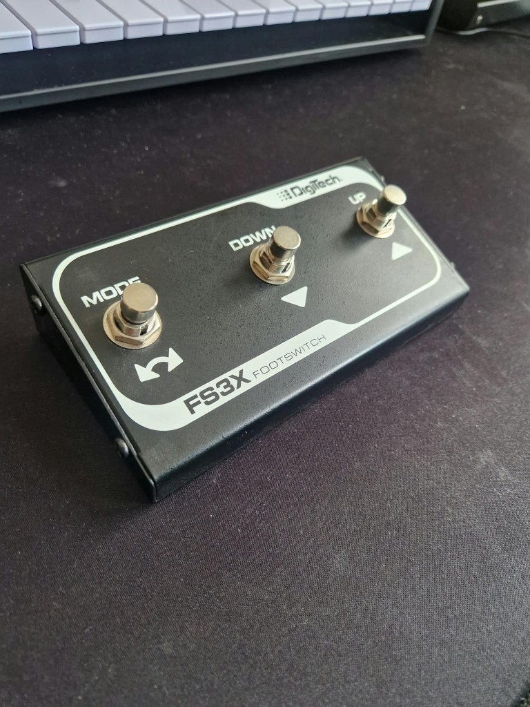 DigiTech FS3X 3-Button Footswitch – Good Condition, Ophalen, Gebruikt