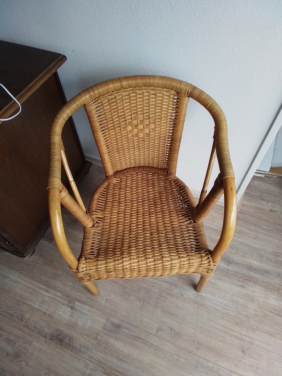 Rotan stoel, rieten fauteuil, Huis en Inrichting, Stoelen, Gebruikt, Bruin, Riet of Rotan, Eén