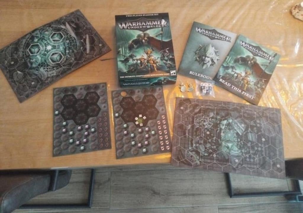 Restant warhammer underworld starter set met 2 figures zonde, Ophalen of Verzenden, Warhammer