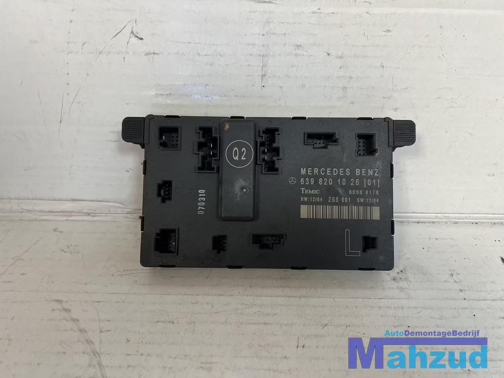 MERCEDES VITO W639 links deur module 6398201026 2003-2012, Auto-onderdelen, Gebruikt, Mercedes-Benz AG, Mercedes-Benz, Ophalen of Verzenden