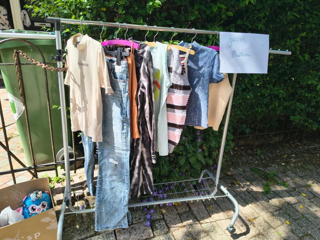 Gratis ophalen vandaag kinderkleding tm xs/s, Ophalen