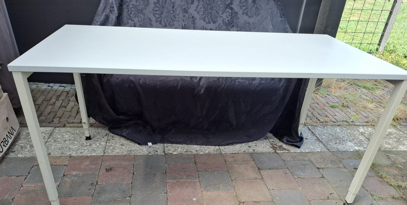 kantoor / kantinetafel / werktafel / buro tafel, Ophalen, Gebruikt, Overige