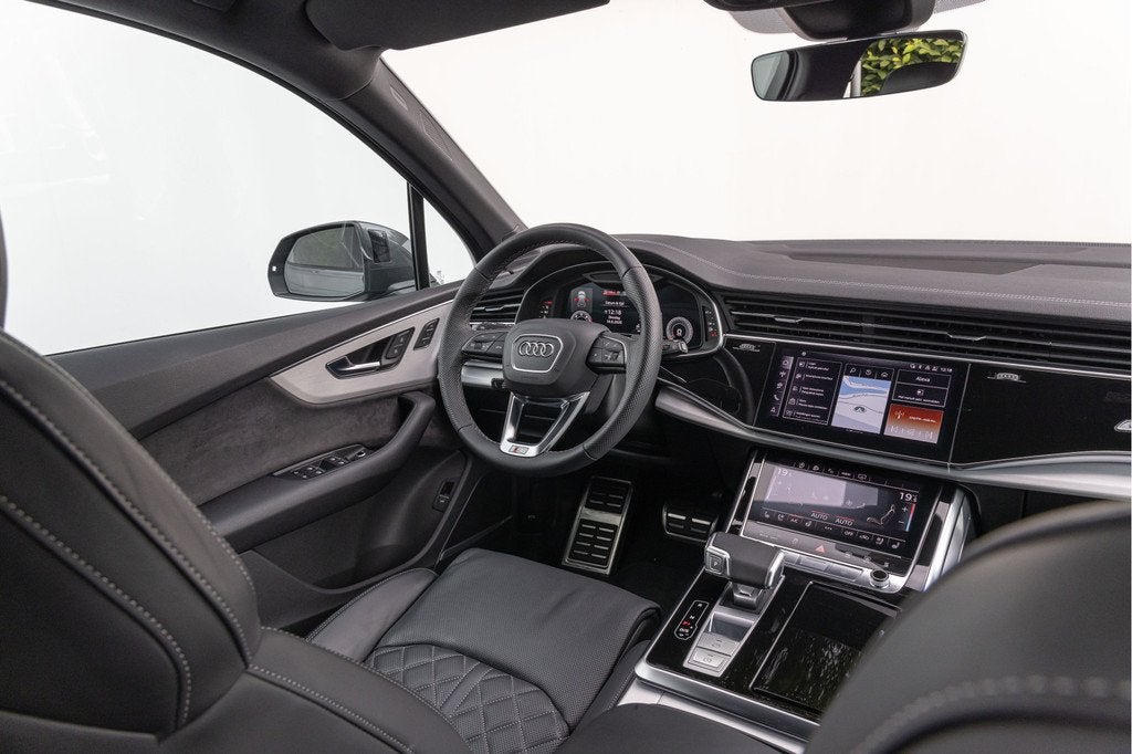 Audi Q7 50 TDI 286pk Quattro 7p S-line Standkachel S-stoelen, Automaat, Gebruikt, 7 stoelen, Bedrijf