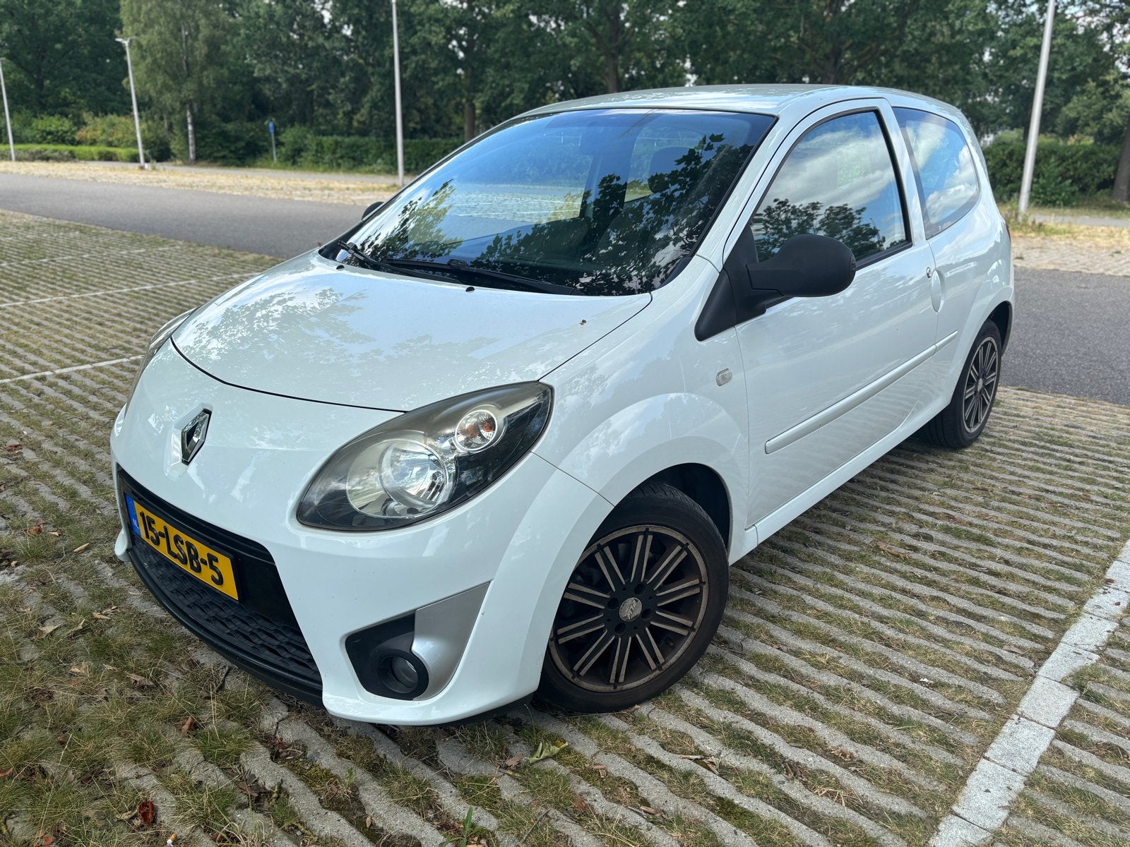 Renault Twingo 1.2 16V 2010 Wit - Airco - Elektr. ramen, Auto's, Renault, Particulier, Twingo, Airbags, Airconditioning, Alarm
