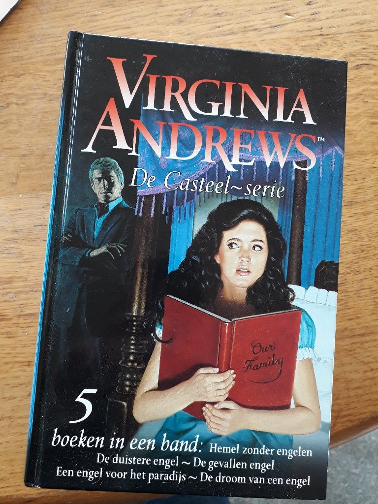 Virginia Andrews De Casteel-serie, 5 boeken in een band, Ophalen of Verzenden, Gelezen