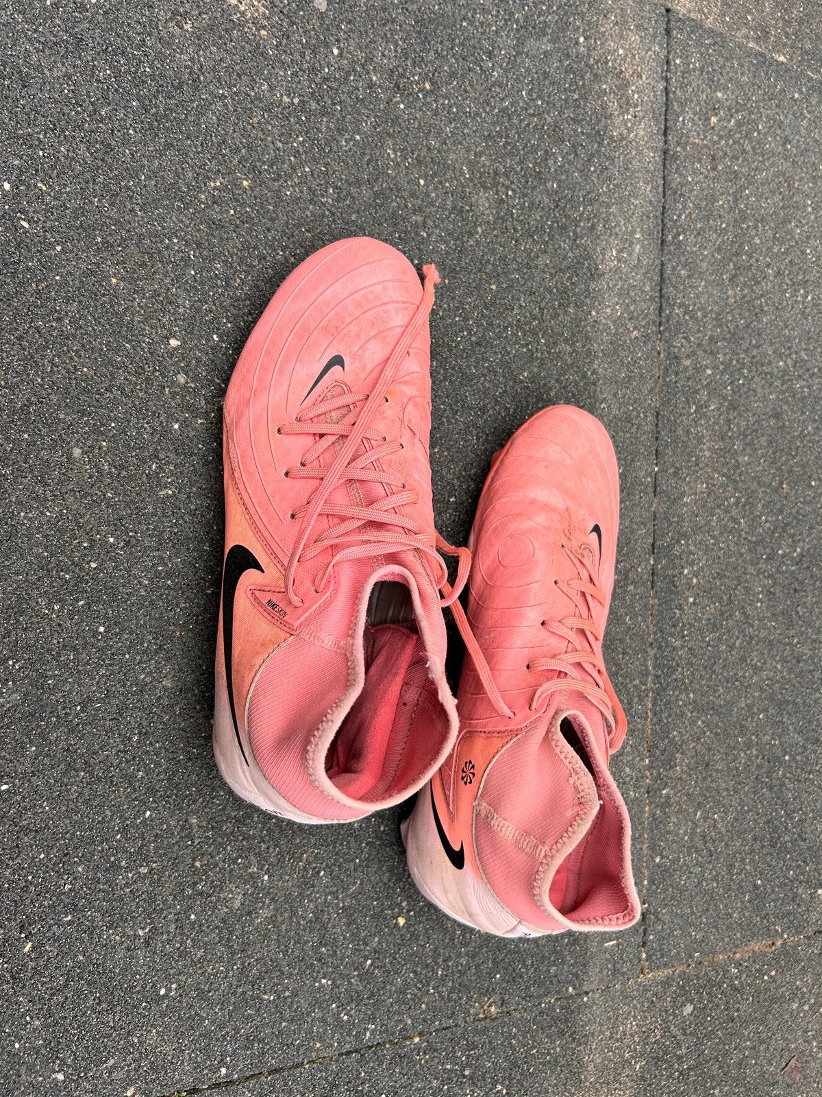 Roze Nike voetbalschoenen - Maat 41, Ophalen, Gebruikt, Schoenen