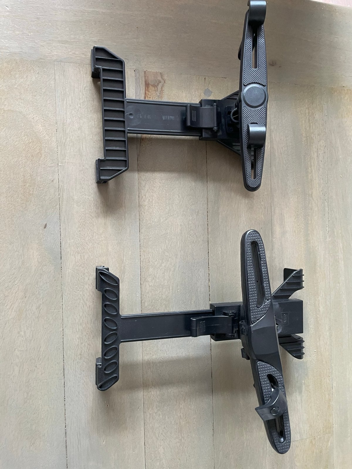 Tablet houder voor auto hoofdsteun (2 stuks), Ophalen of Verzenden, Zo goed als nieuw, 10 inch, Overige typen