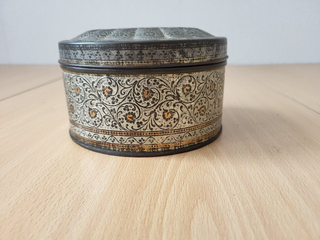 Vintage koektrommel wit-goud, Verzamelen, Verzenden, Gebruikt, Koek(jes), Overige merken