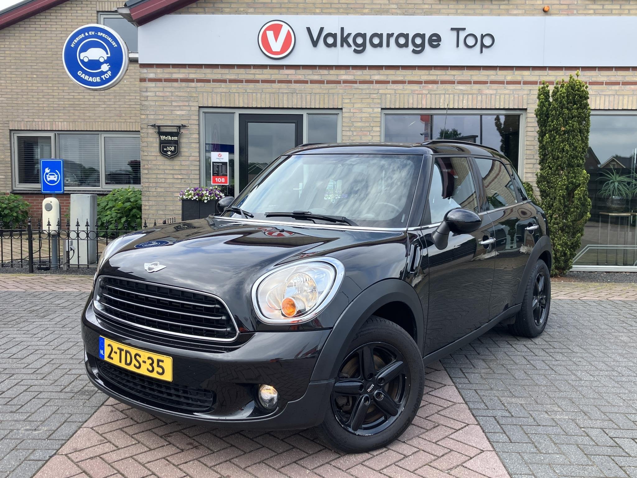 MINI Countryman 1.6 Cooper Business Line | Leder | Navi | NA, Auto's, Euro 5, Gebruikt, Zwart, 1000 kg