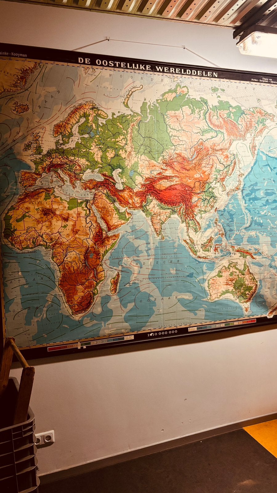Atlas Kaart 2 bij 3 meter, Ophalen, Aardrijkskunde