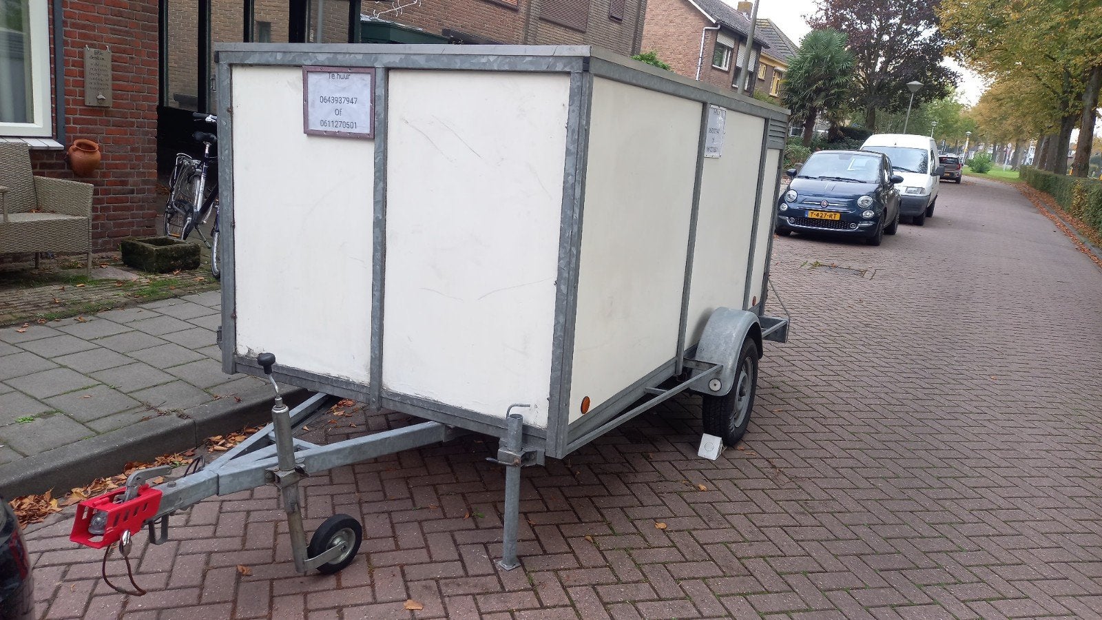 Gesloten aanhanger te huur