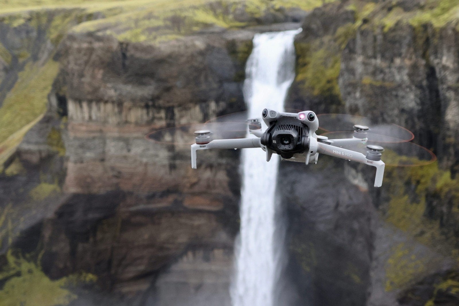 Droneservice - Flexibel & Veelzijdig!, Audio, Tv en Foto, Drones, Ophalen of Verzenden