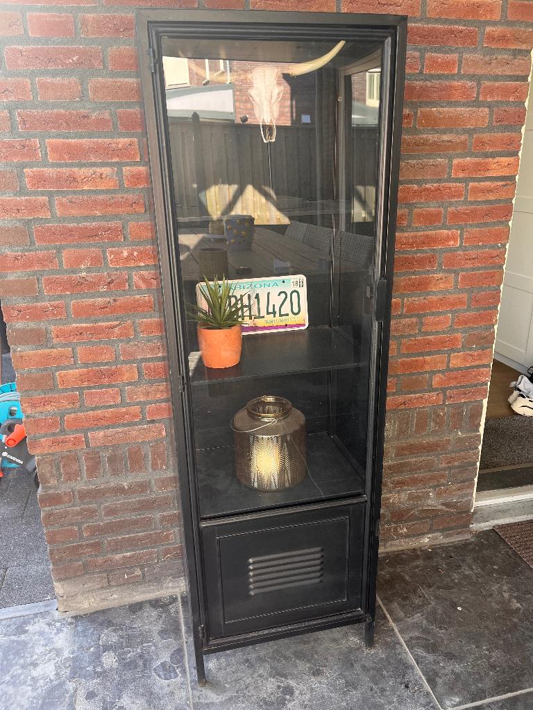 Industriële vitrinekast, Ophalen, Met deur(en), 50 tot 100 cm, Zo goed als nieuw