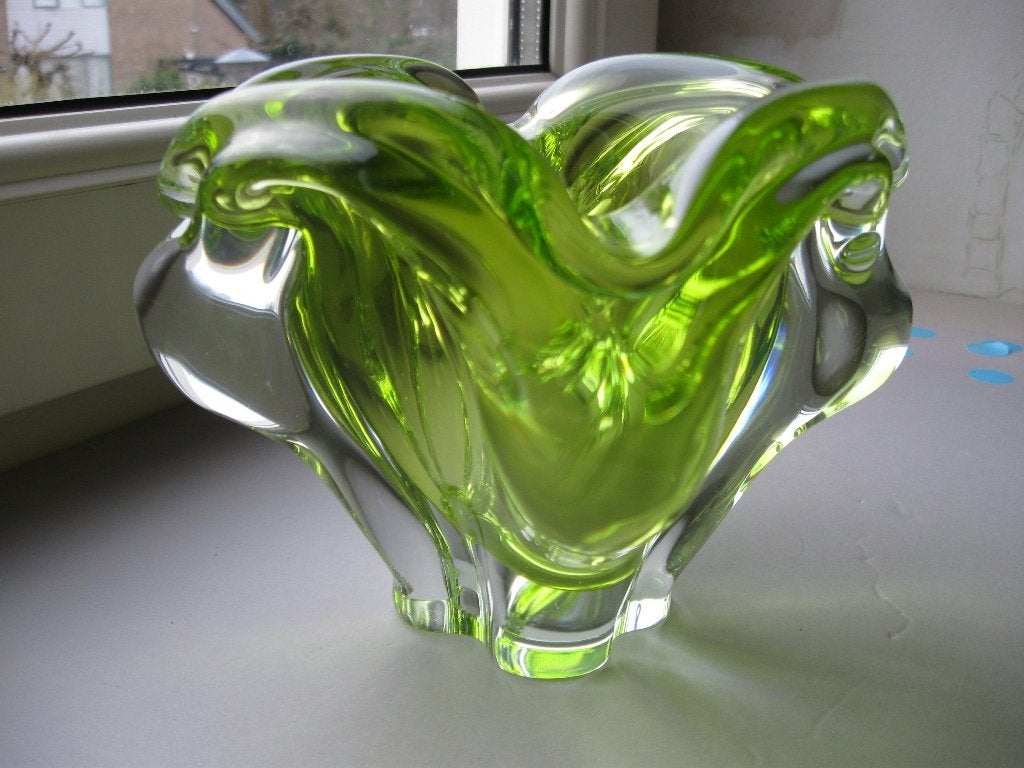 KRISTALLEN  VAAS of  ASBAK – DECORATIEF, Ophalen of Verzenden