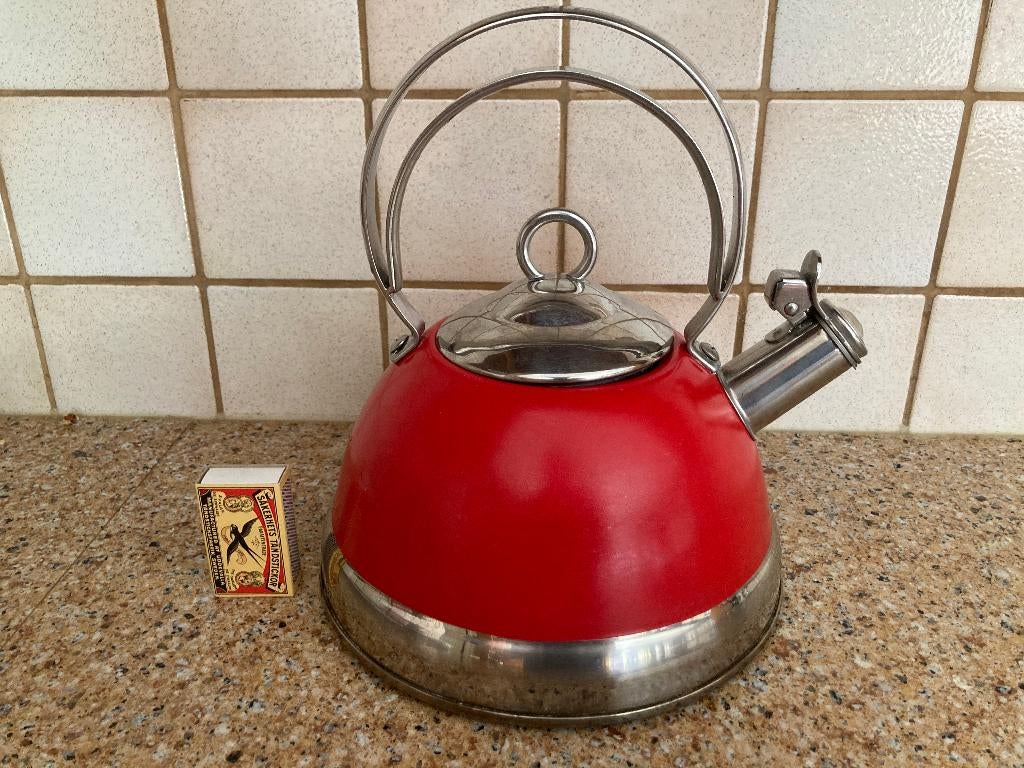 Rode Wesco fluitketel theeketel waterketel vintage stijl, 1 tot 2 liter, Ophalen of Verzenden, Gebruikt