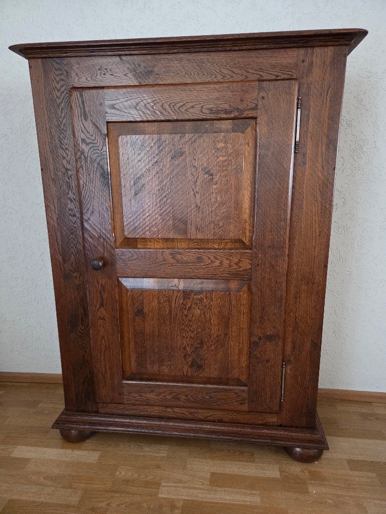 boerenkast, servieskast, panelenkast, eiken houten kast, Ophalen, Zo goed als nieuw