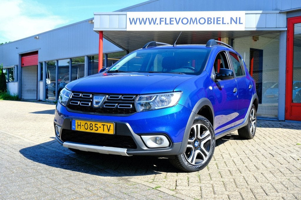 Dacia Sandero 1.0 TCe Bi-Fuel/LPG-G3 Stepway Serie Limitee 1, Auto's, Dacia, Euro 6, 580 kg, Blauw, Origineel Nederlands