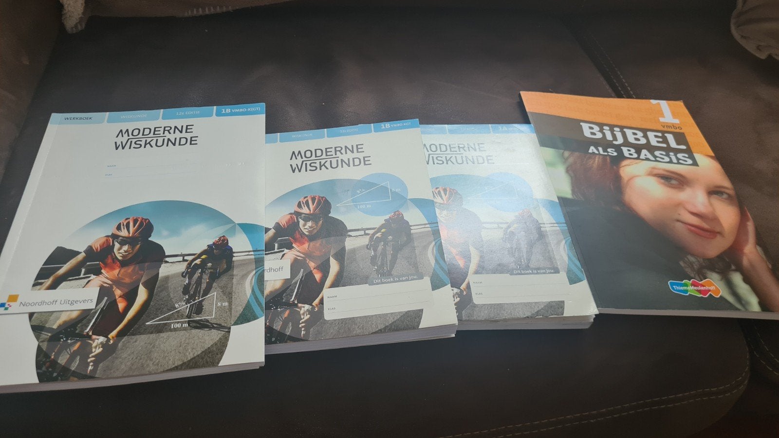 Moderne Wiskunde schoolboeken, Ophalen of Verzenden, Gelezen, Overige niveaus, Wiskunde A