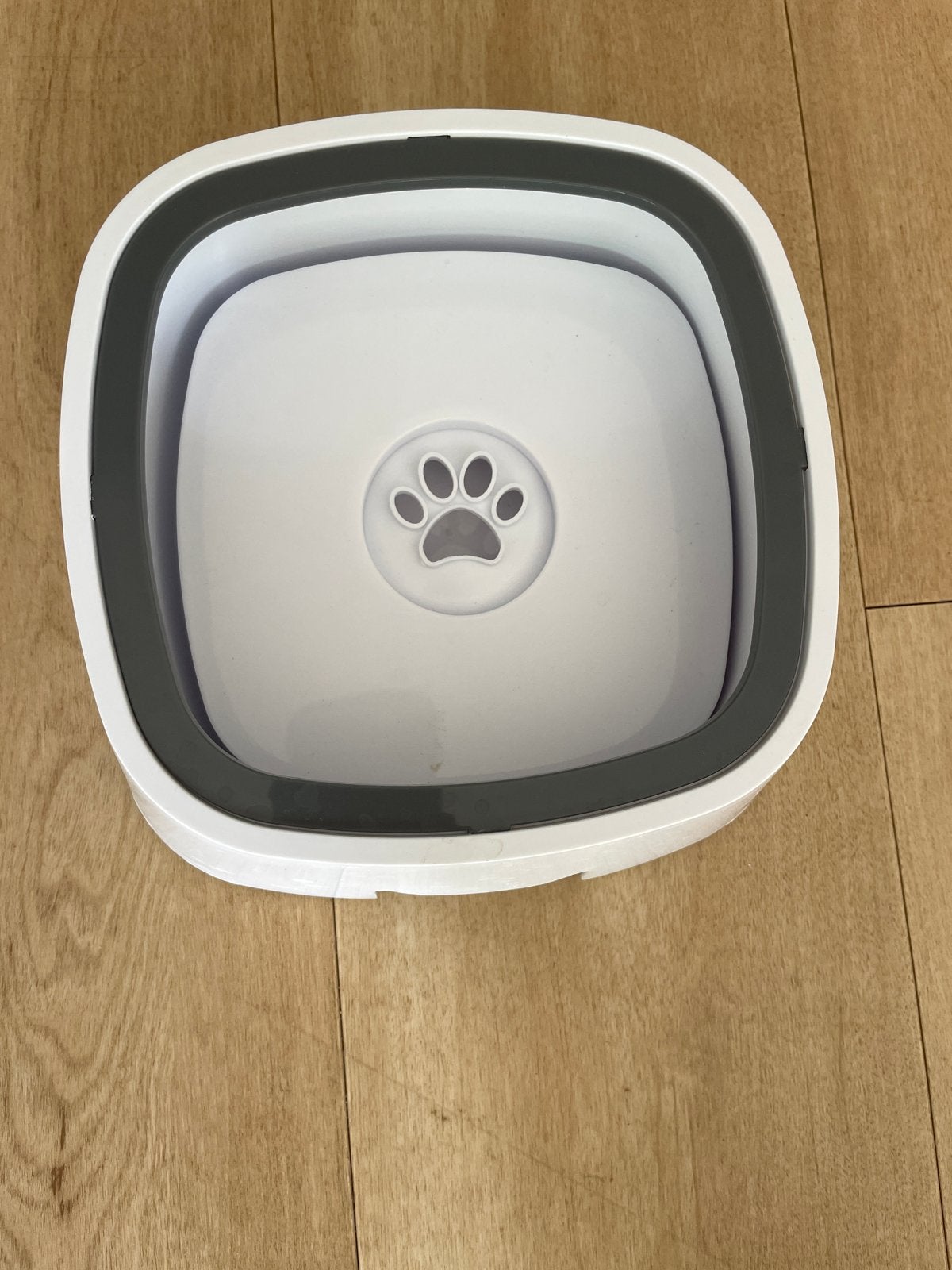 Anti‑spill waterbak voor honden – met floating disk, Ophalen, Anti-knoei, Zo goed als nieuw