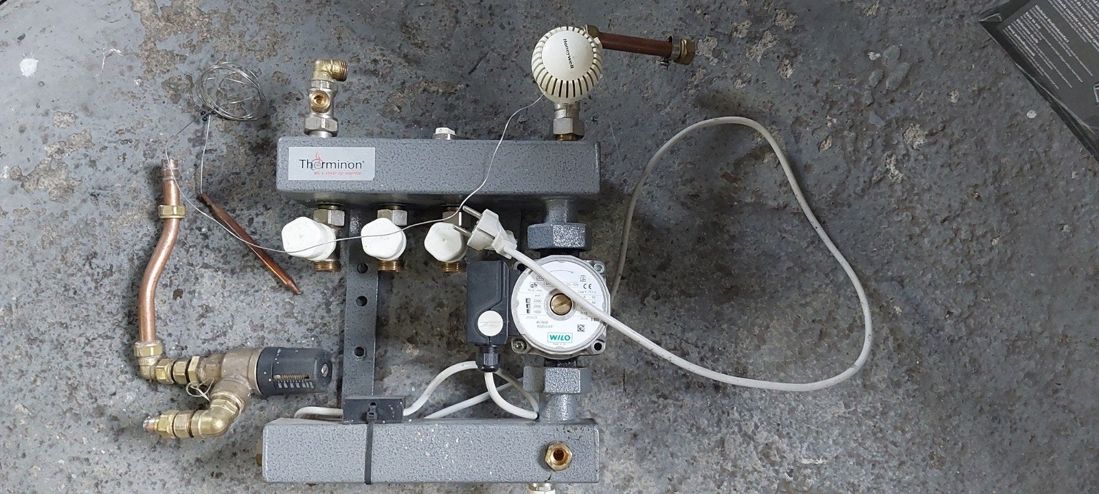 Therminon vloerverwarmingsverdeler met Wilo pomp, Doe-het-zelf en Verbouw, Ophalen of Verzenden, Gebruikt, Overige typen