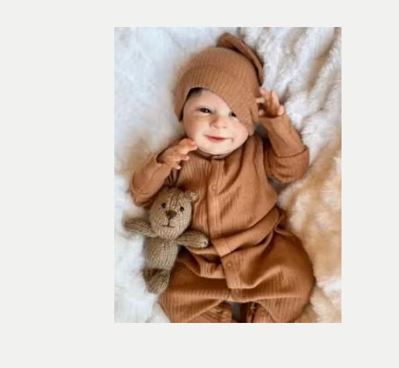 Realistische baby pop levensecht Sebastian bruin (49cm), Ophalen of Verzenden, Nieuw, Pop