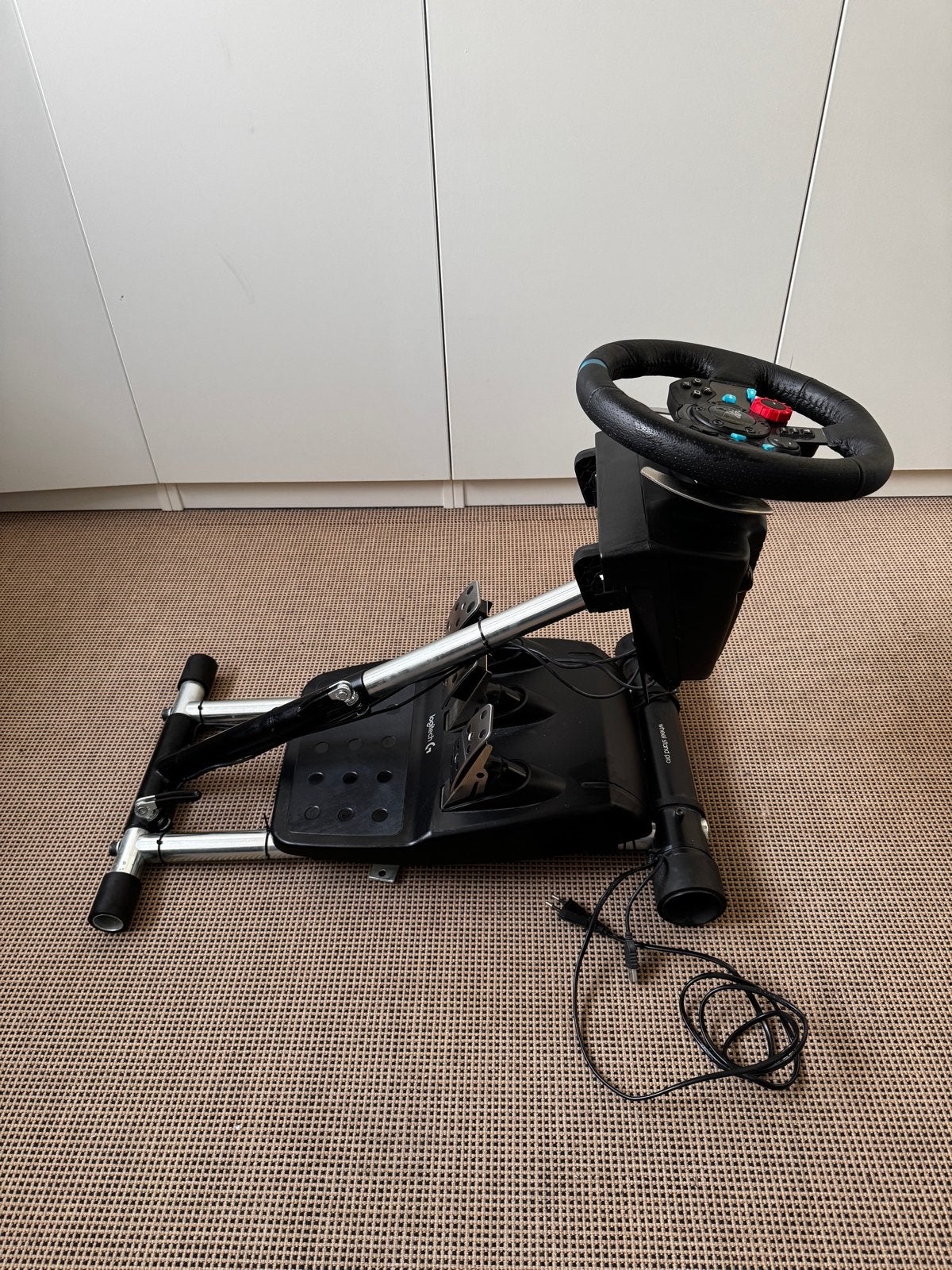 Logitech G29 racestuur met pedalen en Wheel Stand Pro, Spelcomputers en Games, Ophalen, 1 speler, Racen en Vliegen, Zo goed als nieuw