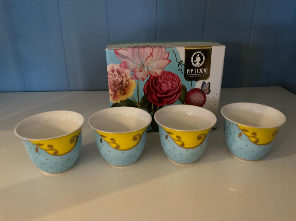 Pip Studio Royal Multi espressokopjes Set van 4, Nieuw, Ophalen of Verzenden, Overige stijlen, Kop(pen) en/of Schotel(s)