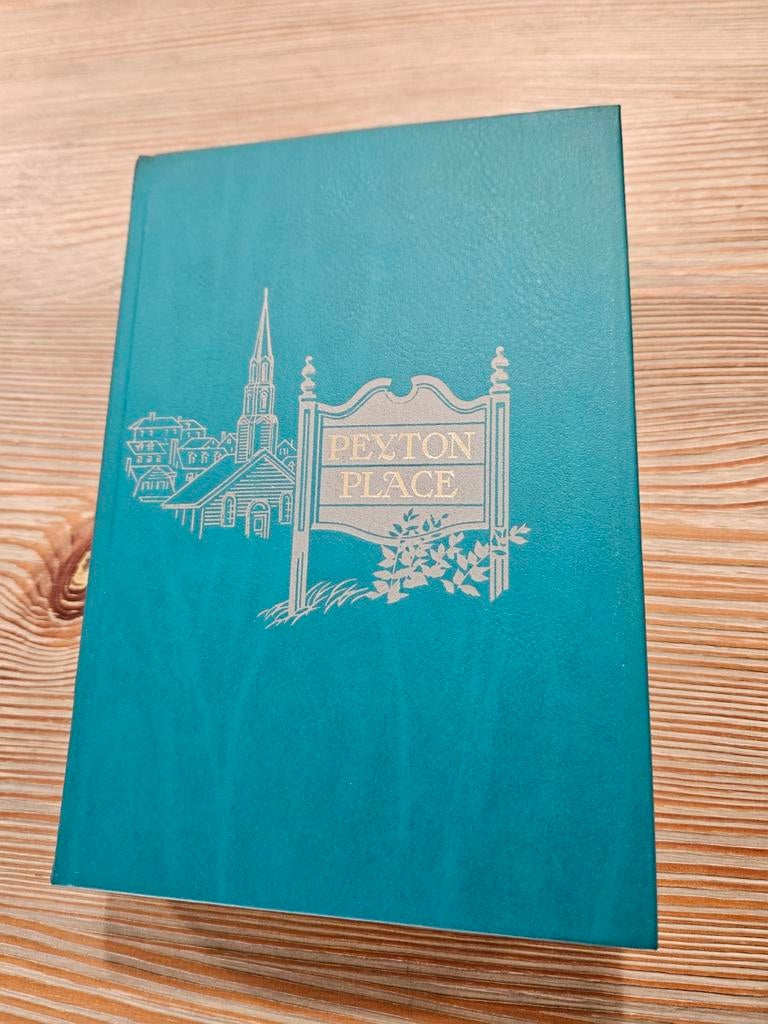 G. Metalious - Peyton place (1956), Boeken, Ophalen of Verzenden, Zo goed als nieuw, Nederland, G. Metalious