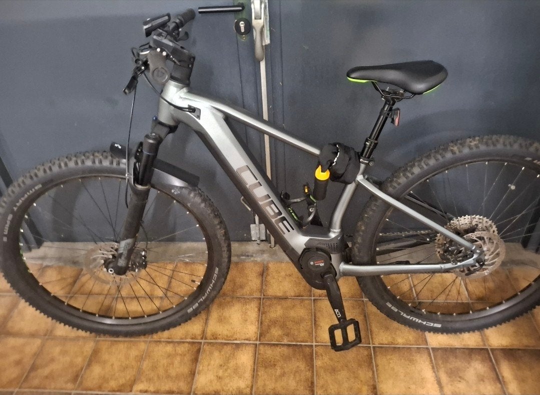 Cube E-Mountainbike, Fietsen en Brommers, Ophalen, Zo goed als nieuw, 51 tot 55 cm, Cube