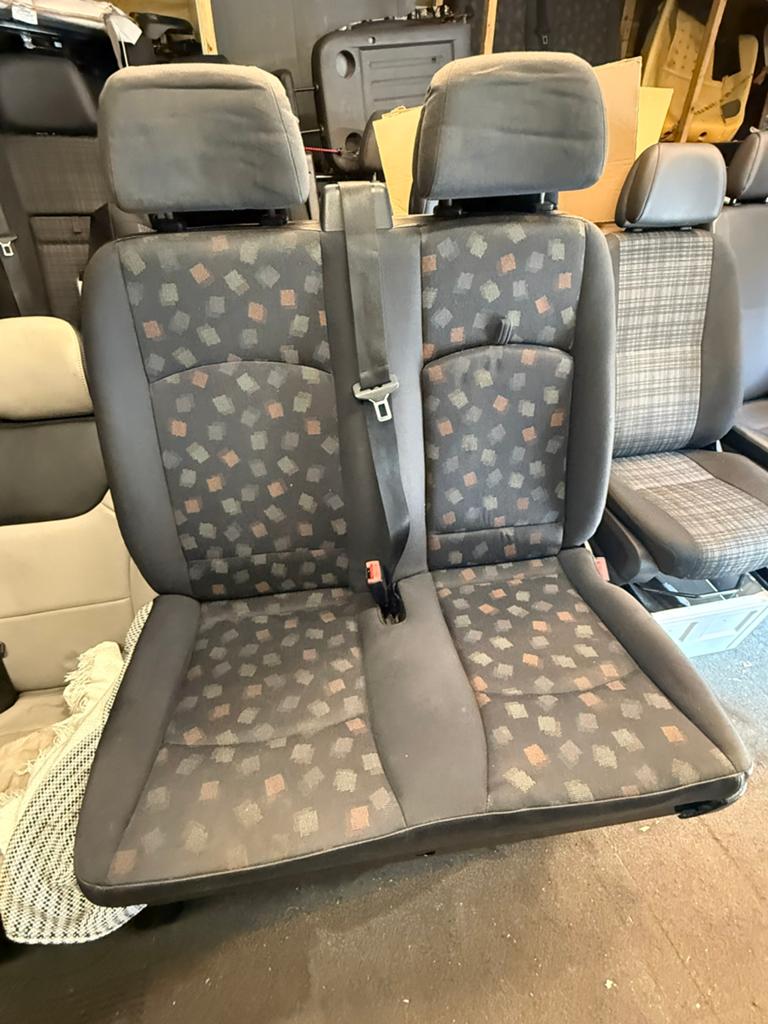 Bijrijdersbank voor Mercedes vito w639 met tafel comfortabel, Auto-onderdelen, Ophalen