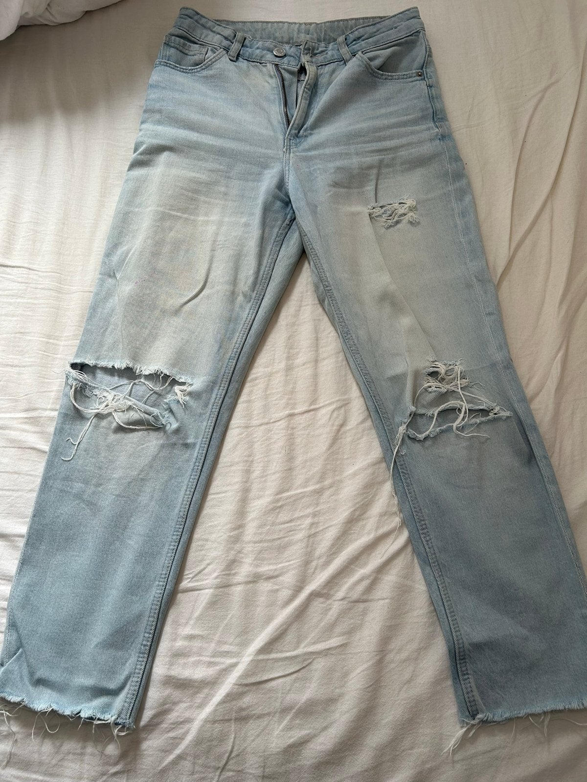 Lichtblauwe ripped jeans met hoge taille, Kinderen en Baby's, Kinderkleding | Maat 152, Ophalen of Verzenden, Zo goed als nieuw