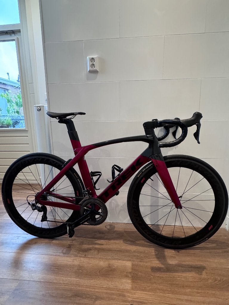 Trek Madone, maat 54, Dura-Ace 9100, Bontrager Carbon wielen, Carbon, Zo goed als nieuw, Meer dan 20 versnellingen, 53 tot 57 cm