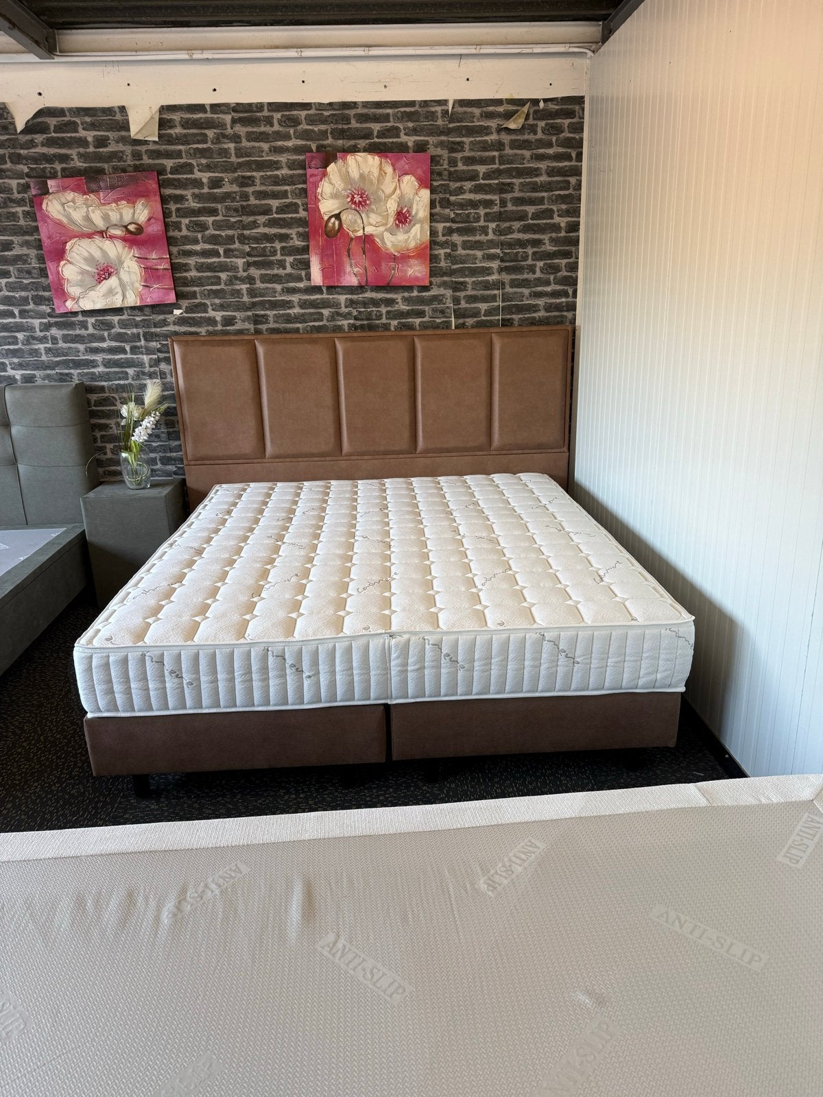 Luxe Boxspring 180x200 met Pocket HR Matras en Hoofdbord, Bruin, Ophalen of Verzenden, 180 cm, 200 cm