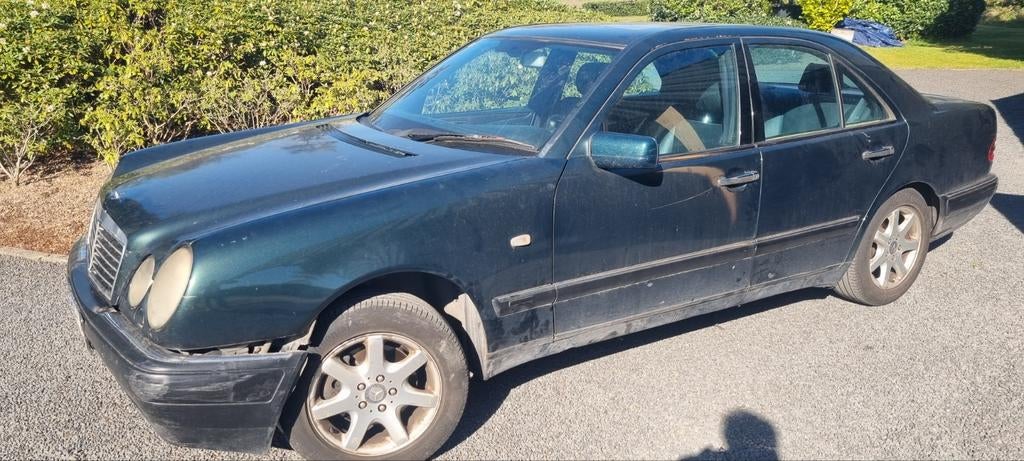 Mercedes  E 300TD zonder motor, Auto's, Mercedes-Benz, Particulier, Te koop
