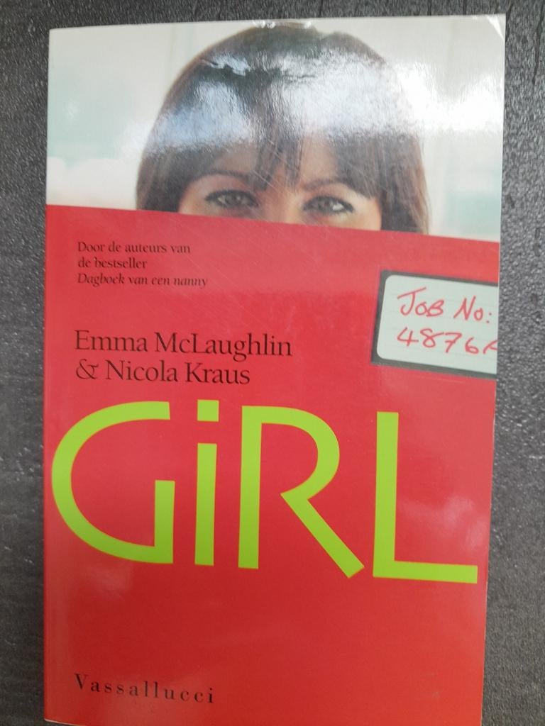 GiRL - Emma McLaughlin & Nicola Kraus (Paperback), Ophalen of Verzenden, Gelezen, Emma McLaughlin & Nicola Kraus, Europa overig
