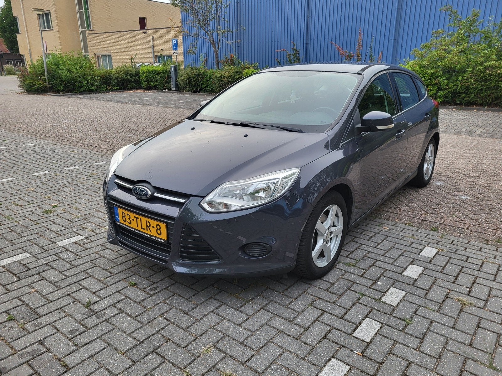 Ford Focus 1.6 Ti-vct 92KW 5-D 2012 Grijs, Auto's, 1596 cc, Zwart, 4 cilinders, 635 kg