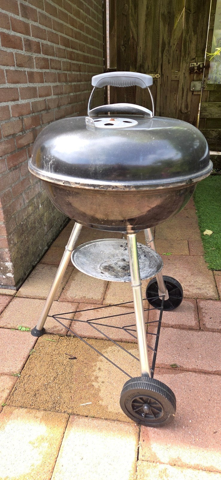 Gebruikte Weber Barbecue met Deksel, Ophalen, Gebruikt, Weber