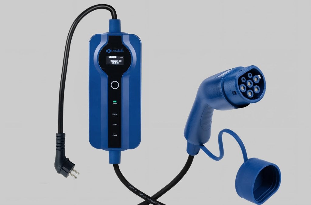 Voldt lader schuko 230V 8A–16A 3,7kW 20mtr (defecte kabel), Auto diversen, Laadpalen, Verzenden, Zo goed als nieuw, Laadkabel