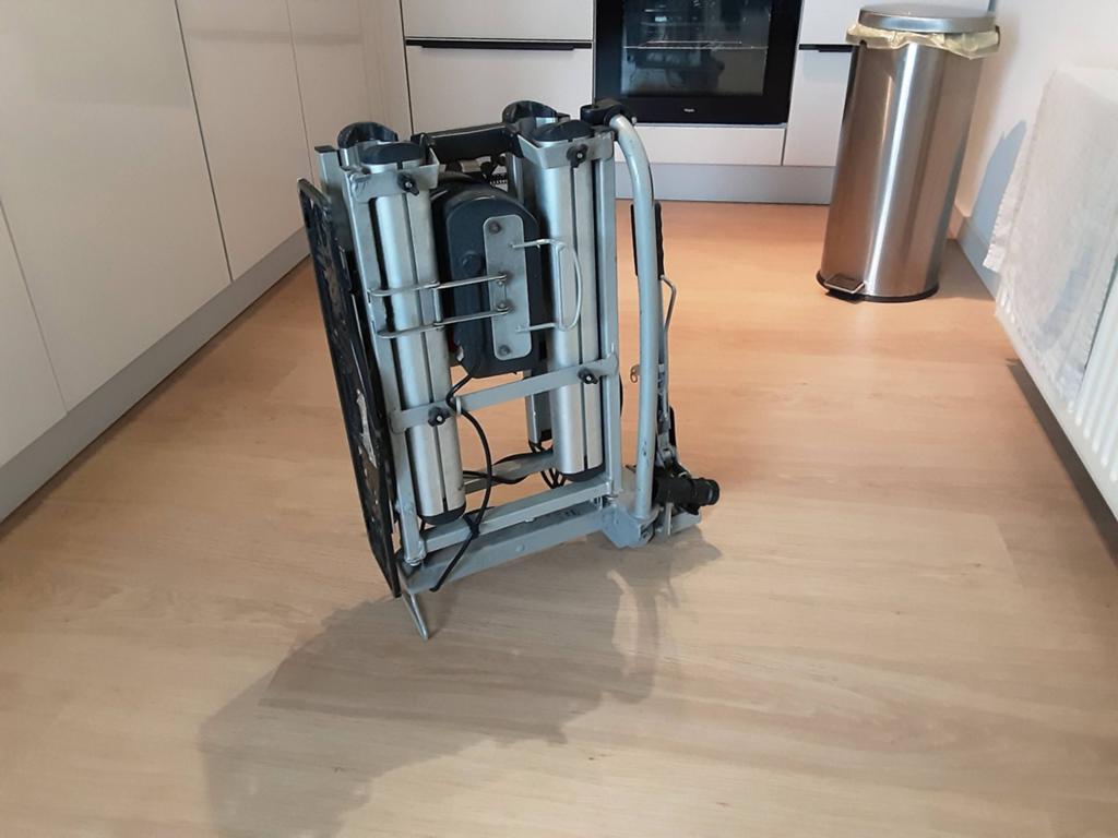 Fietsendrager pro user kantelbaar opvouwbaar, Gebruikt, Elektrische fiets, Ophalen of Verzenden, 2 fietsen