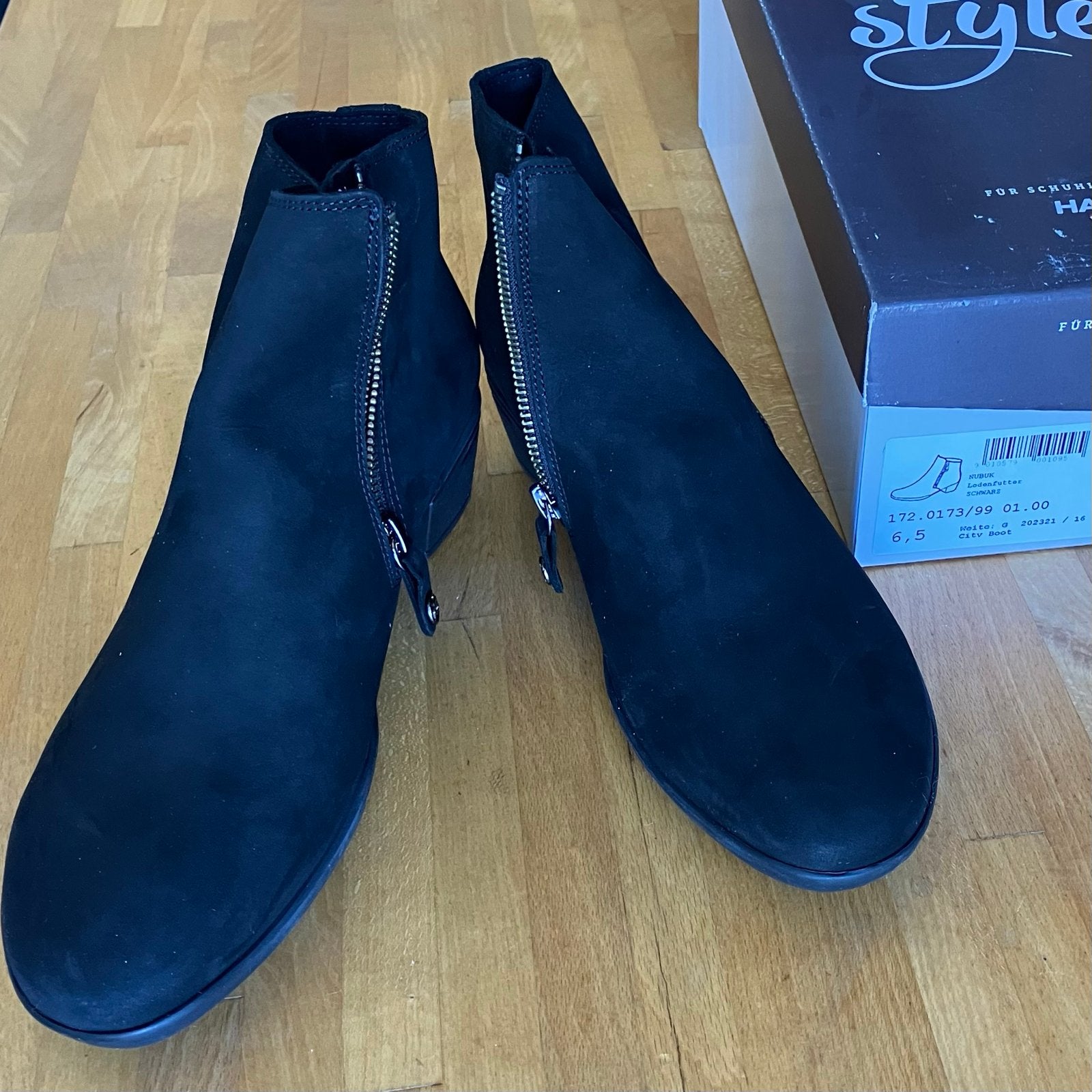 Hartjes City Boot Nubuck Zwart - Zo goed als nieuw, Kleding | Dames, Schoenen, Ophalen, Zo goed als nieuw, Zwart, Lage of Enkellaarzen