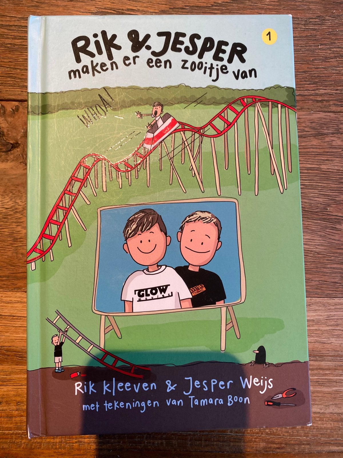 Rik Kleeven - Rik en Jesper maken er een zooitje van, Fictie algemeen, Rik Kleeven; Jesper Weijs, Ophalen of Verzenden, Zo goed als nieuw
