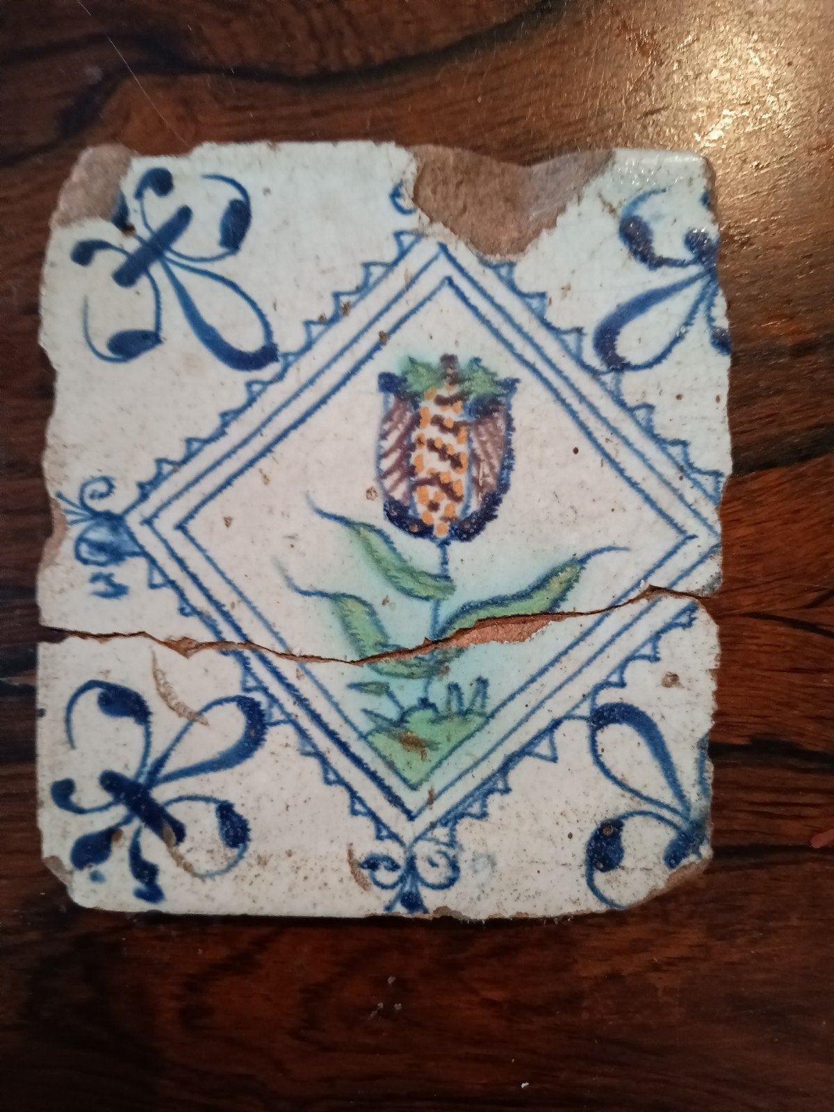 Antieke Nederlandse tegel met tulp motief, Antiek en Kunst, Ophalen