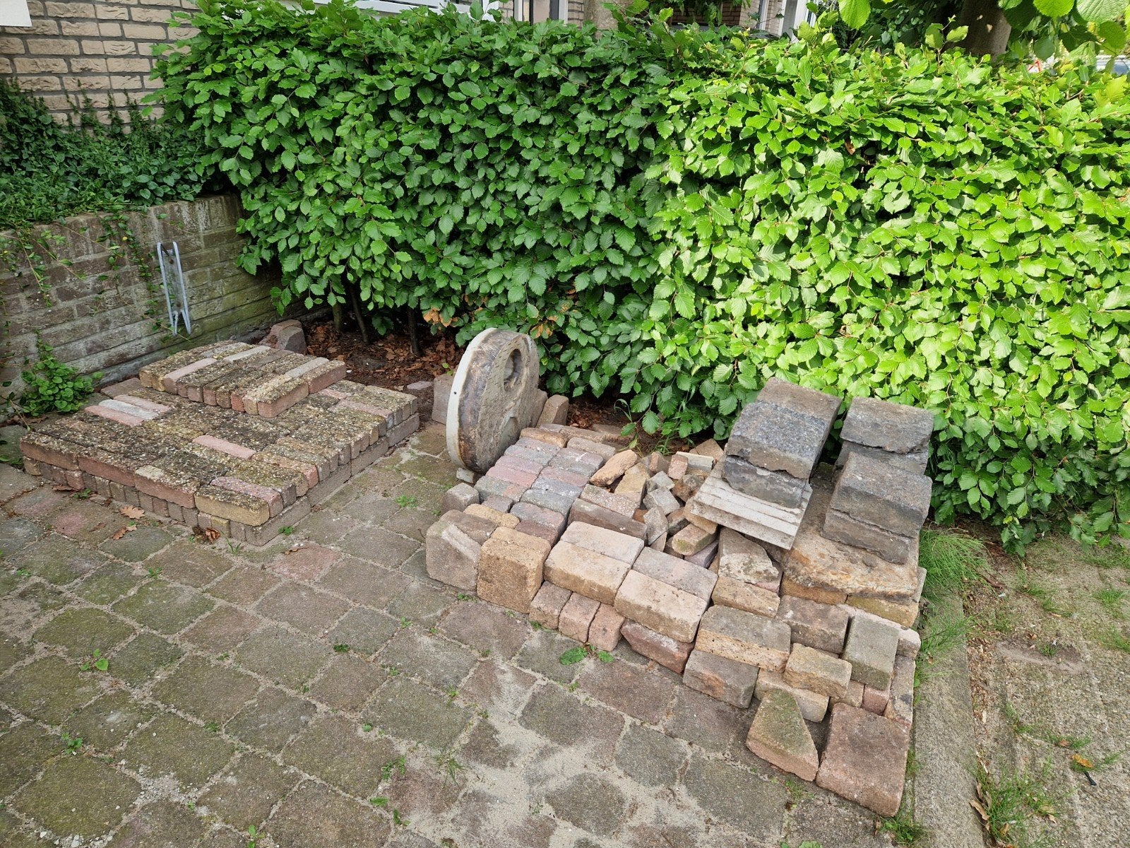 Gratis restantje stenen, Ophalen