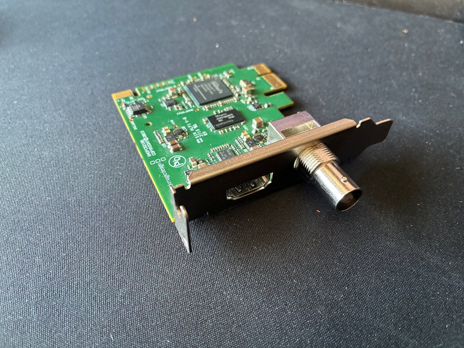 Blackmagic Decklink mini monitor (output), Ophalen of Verzenden, Gebruikt, Video